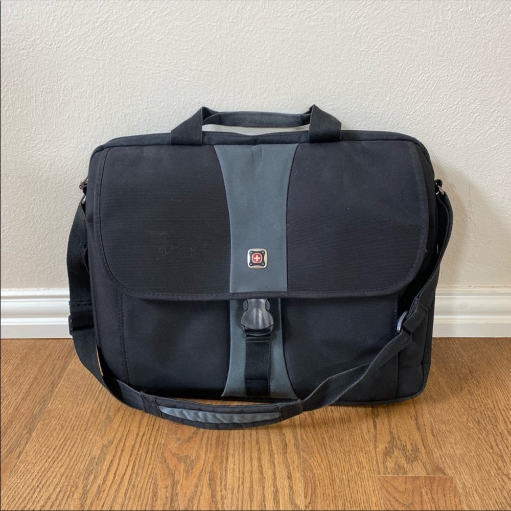 SwissGear Briefcase Backpack Work Bag Laptop Case